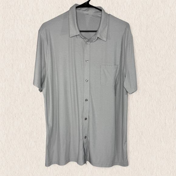 Vuori Men’s Large Gray Short Sleeve Button Up Performance Shirt Lightweight - Picture 1 of 10